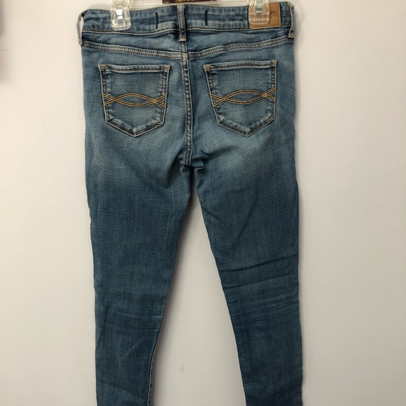 Skinny Jeans - Picture 2 of 3